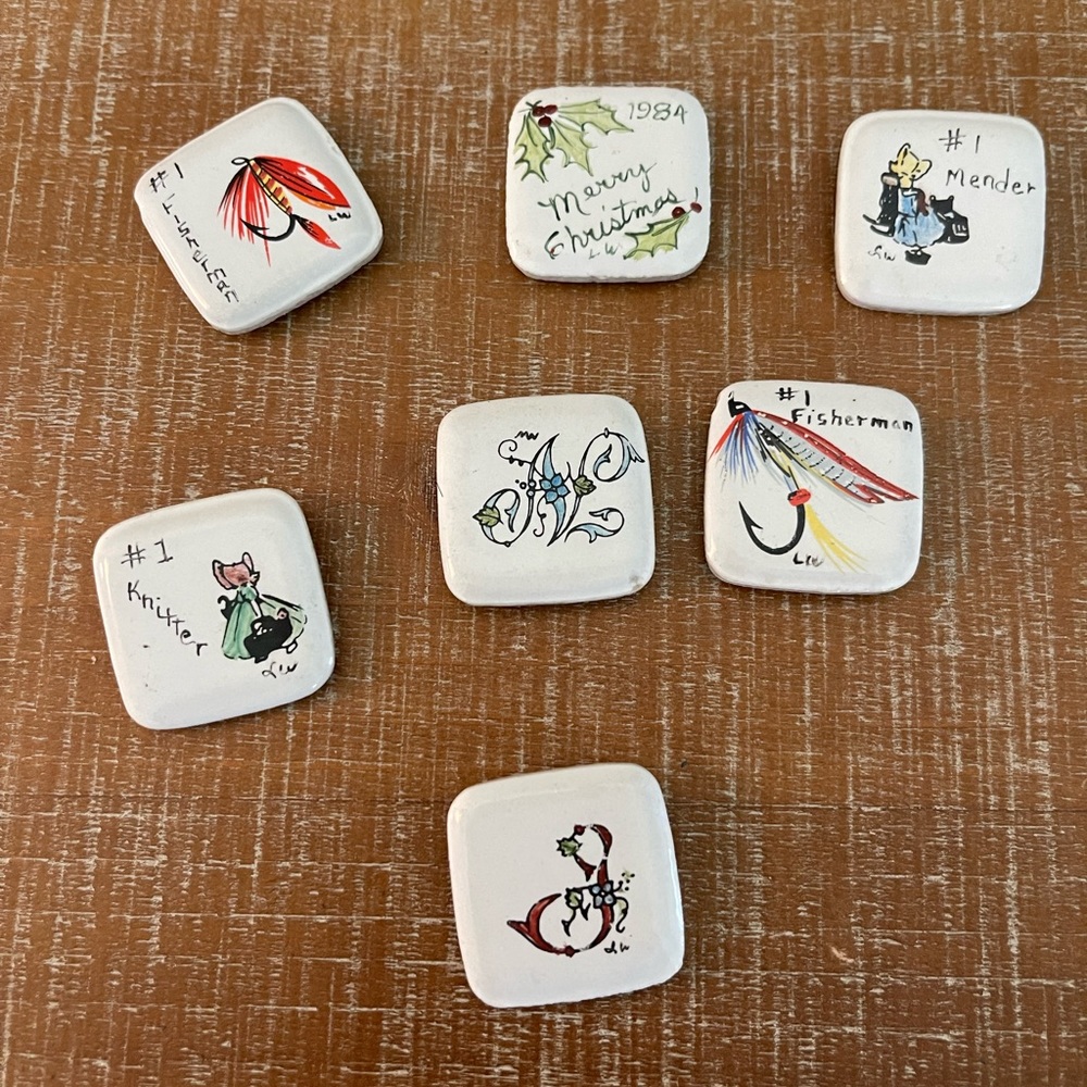 Set of 7 vintage refrigerator magnets
